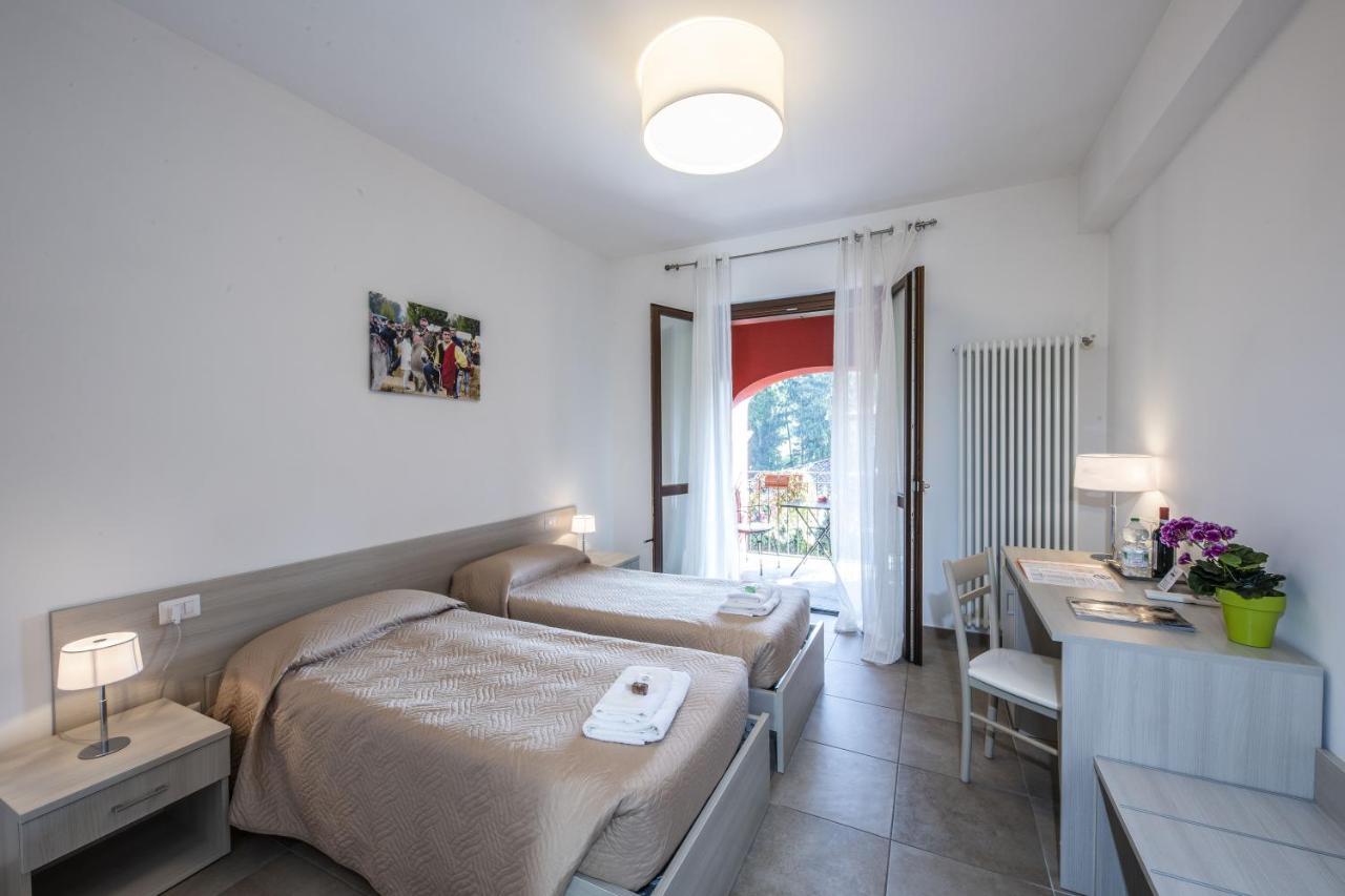 Agriturismo La Bioca Castiglione Falletto Εξωτερικό φωτογραφία